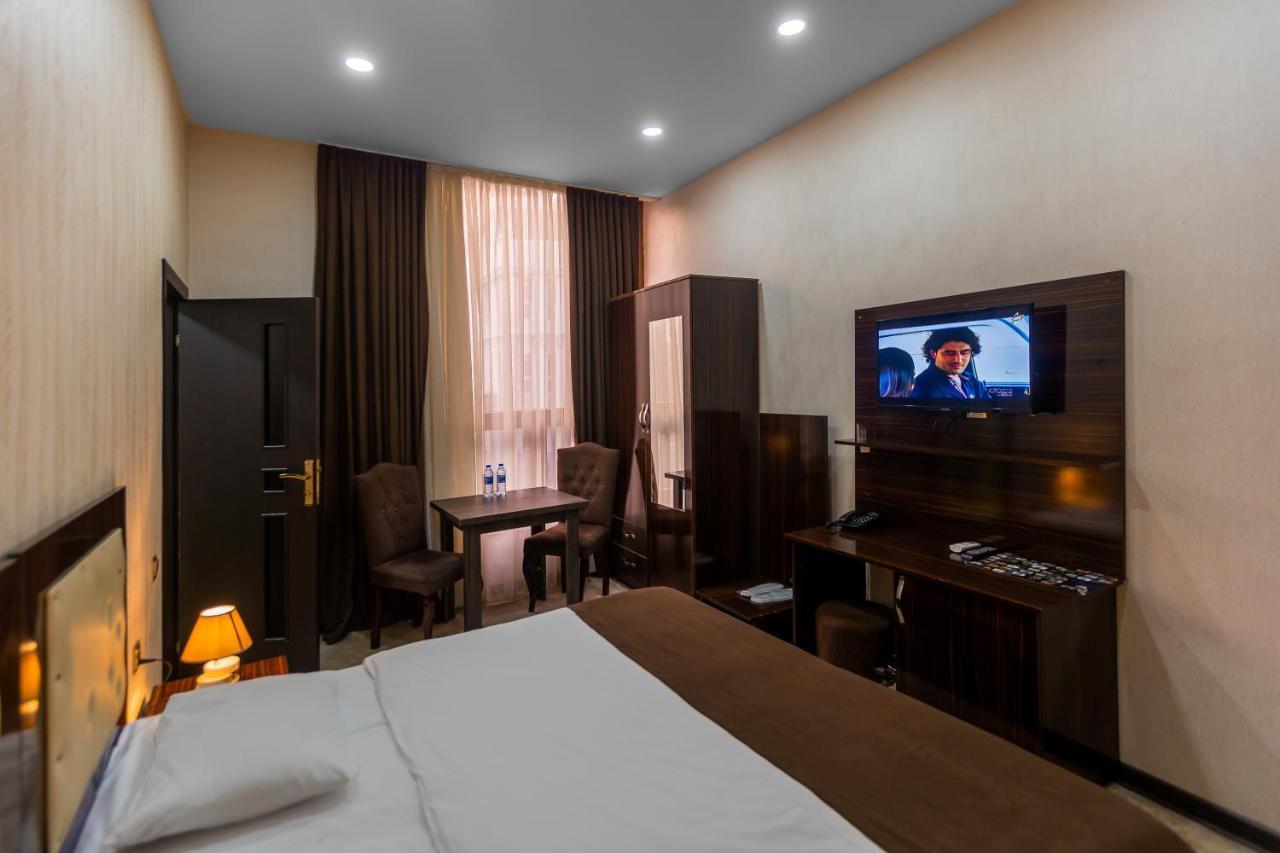 Istanbul Gold Hotel Баку Экстерьер фото