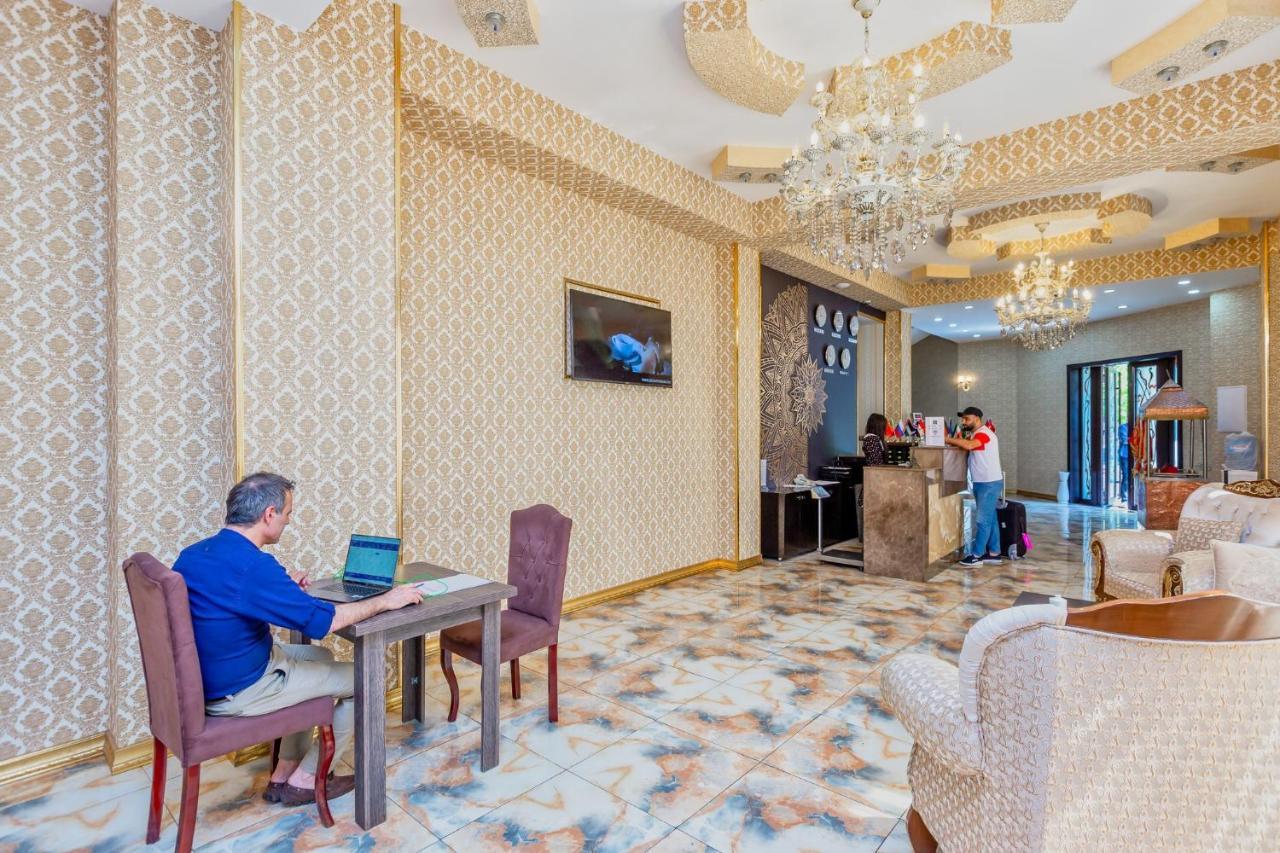 Istanbul Gold Hotel Баку Экстерьер фото
